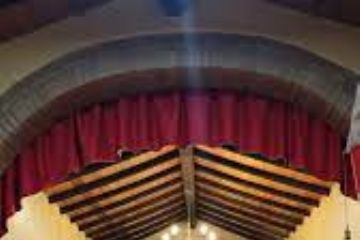Chiesa Santissimo Redentore Sassa, interno parato a festa per la festa annuale del Santissimo Redentore <br>Anno 2022